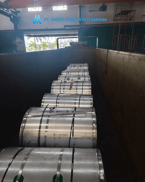 MUAT COIL-5, Aneka Steel Coil - PT ANEKA SUMBER INTI SARANA